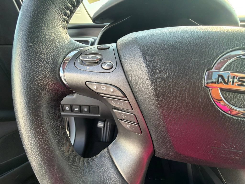 Used 2019 Nissan Murano Platinum w/ Cargo Package FWD image 27