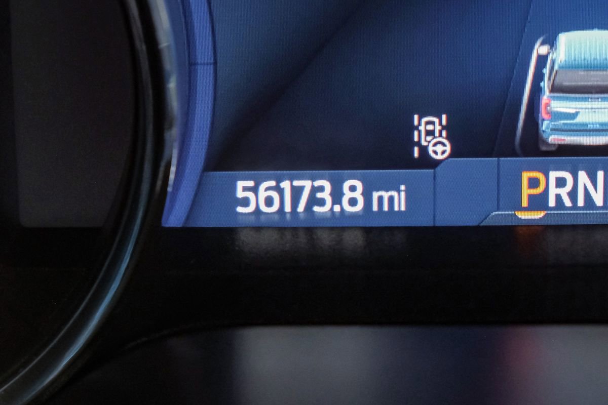 Used 2022 Ford Expedition Max Limited image 19