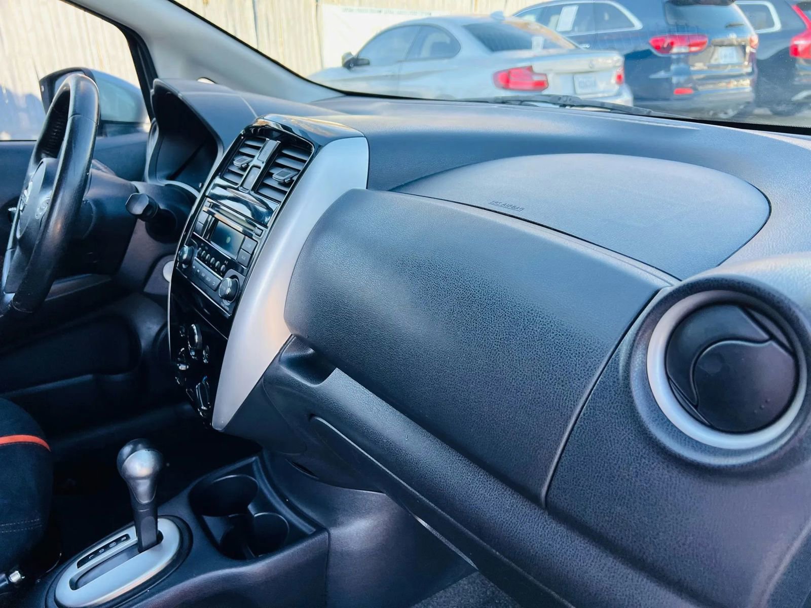 Used 2015 Nissan Versa Note SR w/ Chrome Package image 17