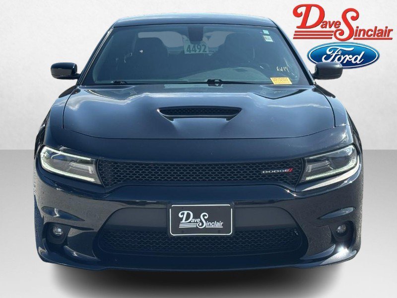 Used 2018 Dodge Charger SXT Plus RWD image 2