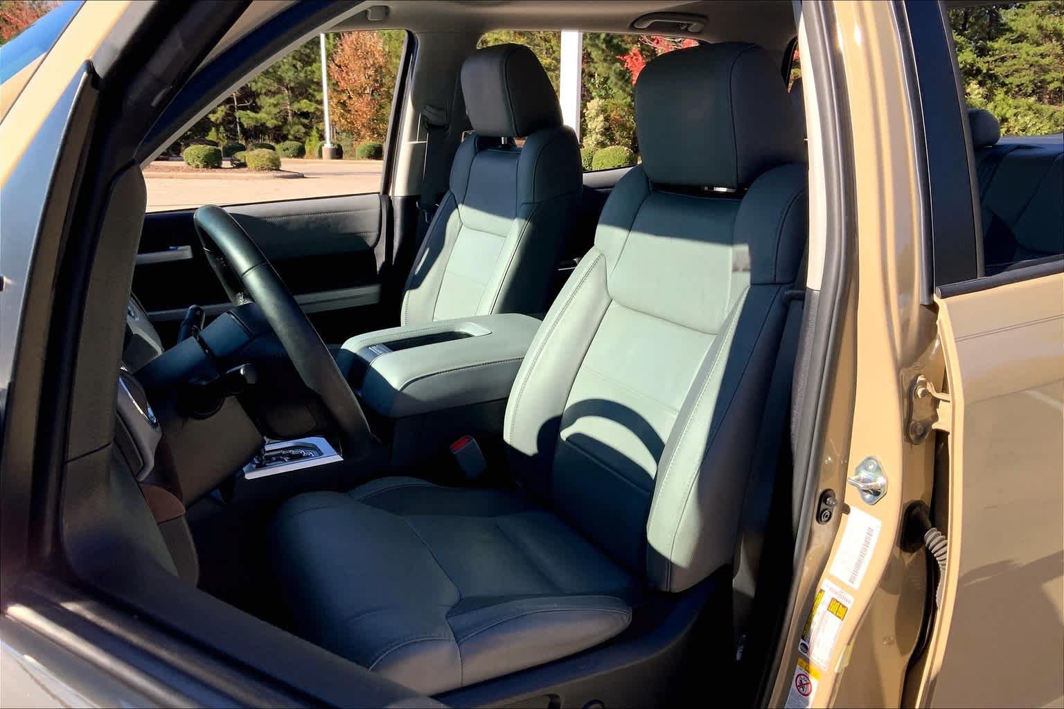 Used 2019 Toyota Tundra Limited w/ TRD Off Road Package AWD/4WD image 8