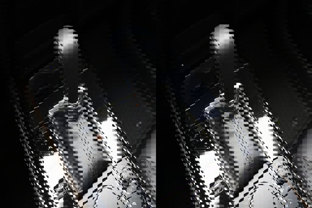 Used 2025 MAZDA CX-30 AWD 2.5 S w/ Premium Package image 23