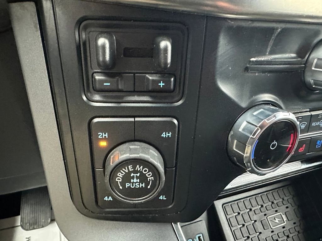 Certified 2023 Ford F150 Lariat w/ Equipment Group 502A High image 12