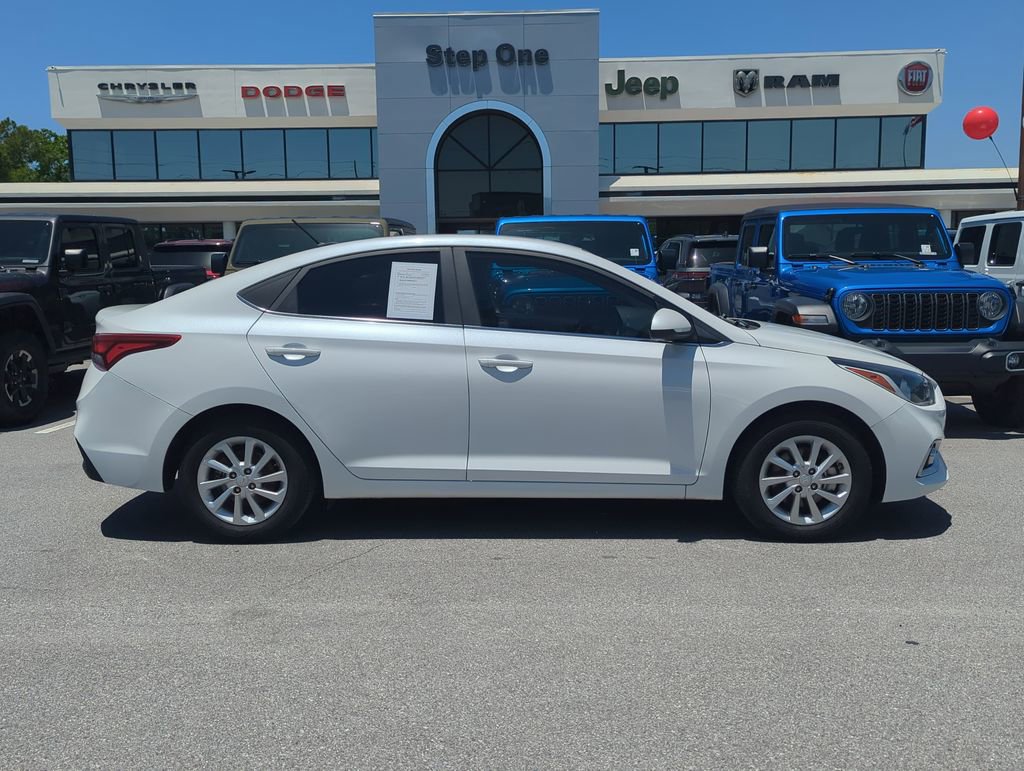 Used 2019 Hyundai Accent SEL FWD image 8