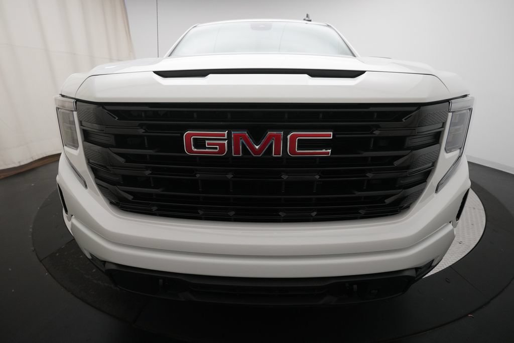 Used 2023 GMC Sierra 1500 Elevation w/ X31 Off-Road Package AWD/4WD image 11