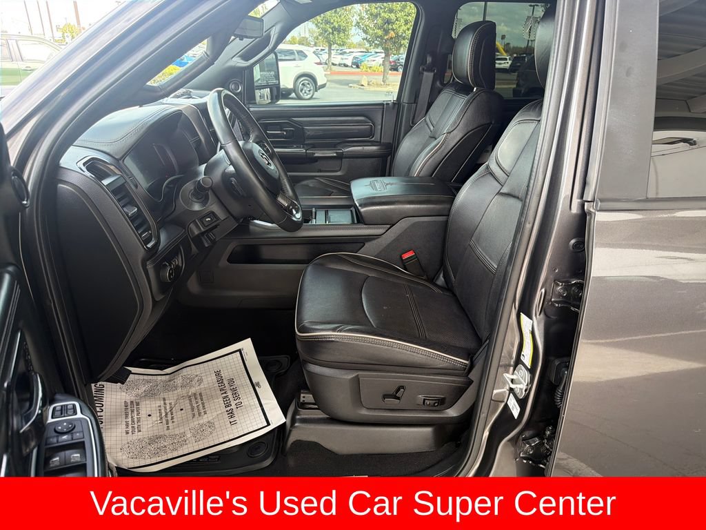 Used 2024 RAM 3500 Limited w/ Night Edition AWD/4WD image 9