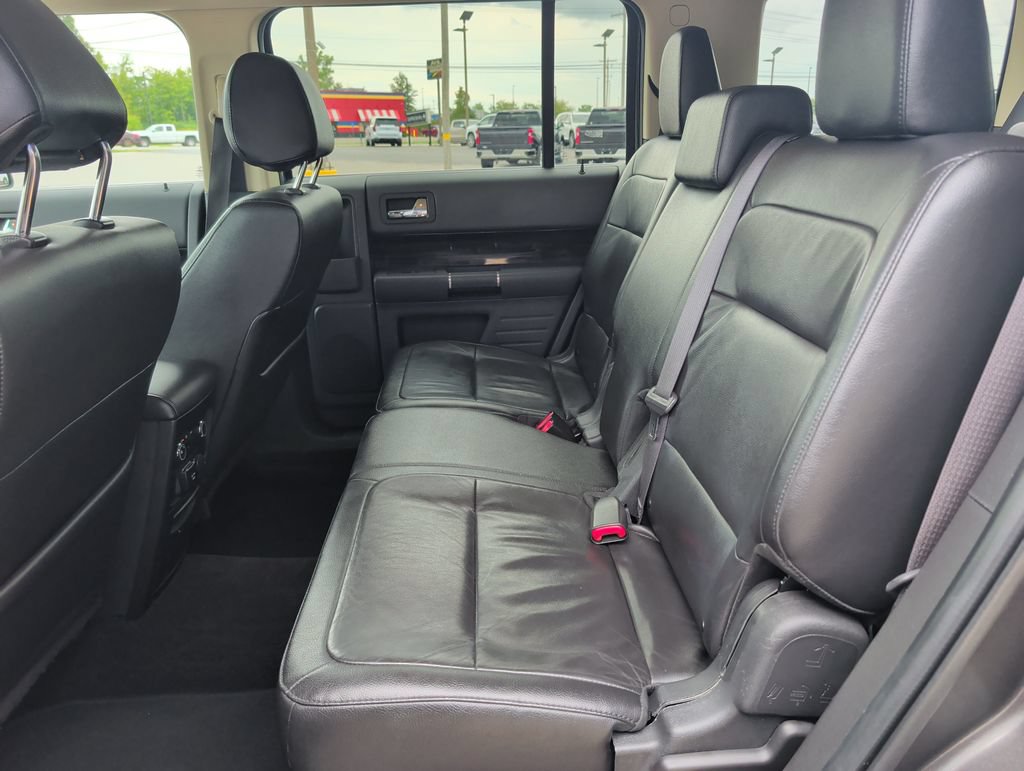 Used 2019 Ford Flex SEL w/ Equipment Group 202A AWD/4WD image 19