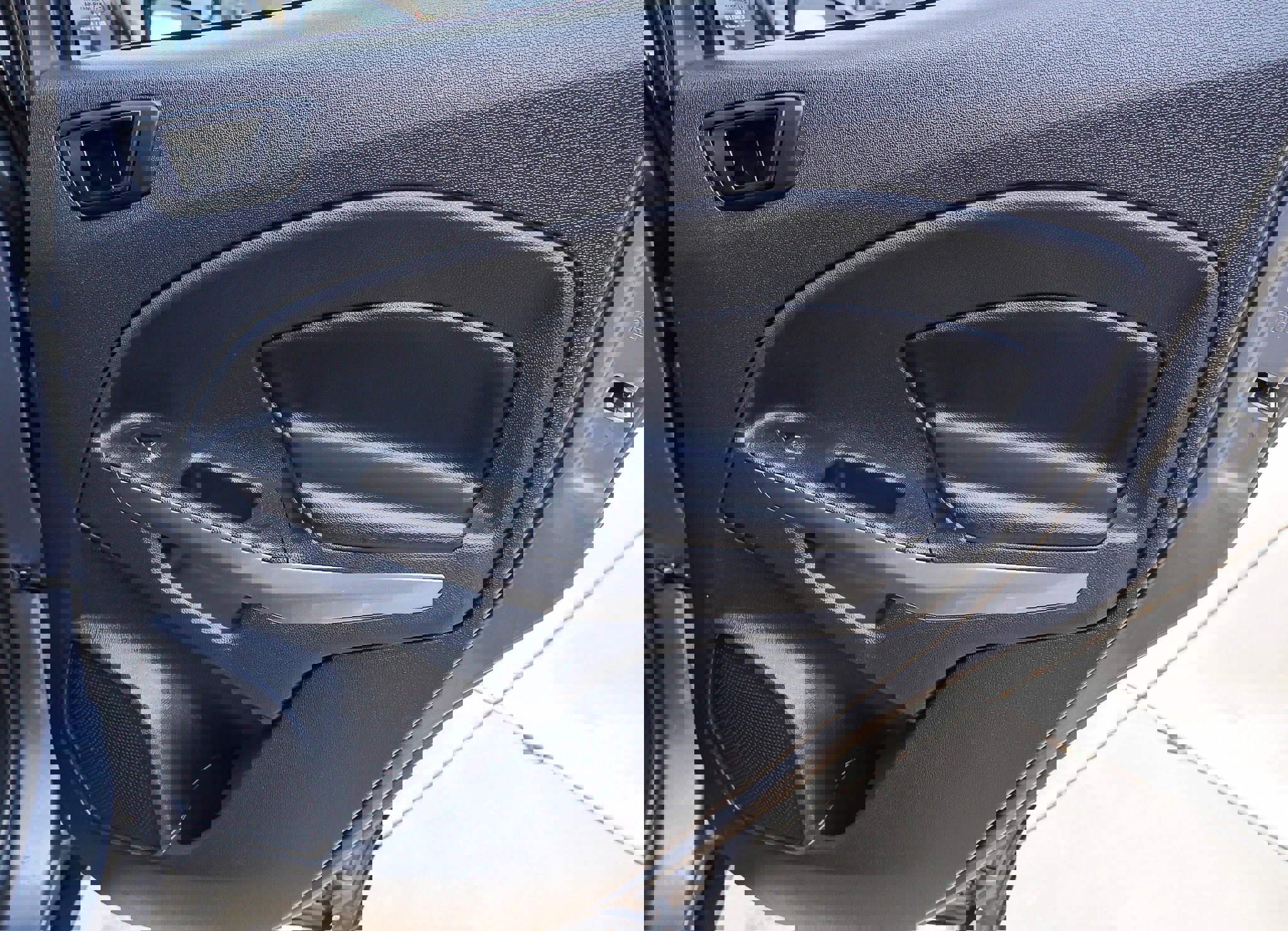 Used 2020 Ford EcoSport SES image 31