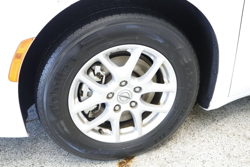 Certified 2023 Chrysler Pacifica Touring-L FWD image 14