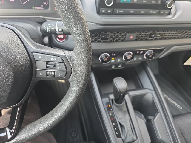 Used 2025 Honda Accord LX image 24