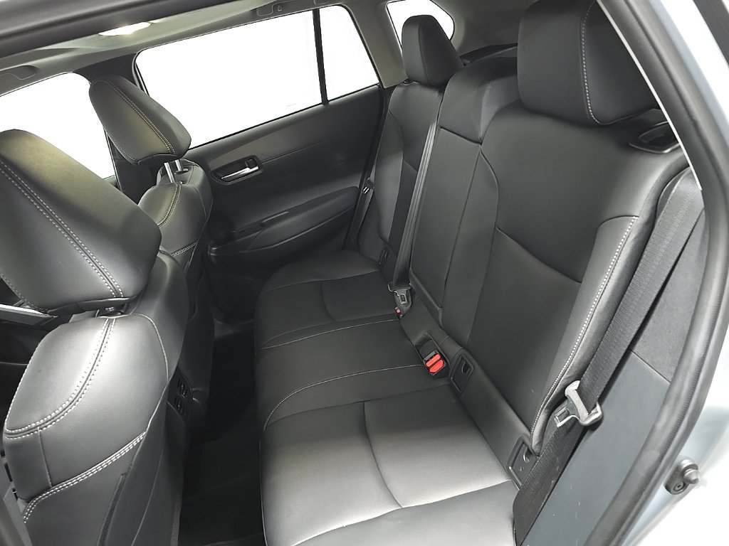 Used 2023 Toyota Corolla Cross XLE w/ Convenience Package AWD/4WD image 32
