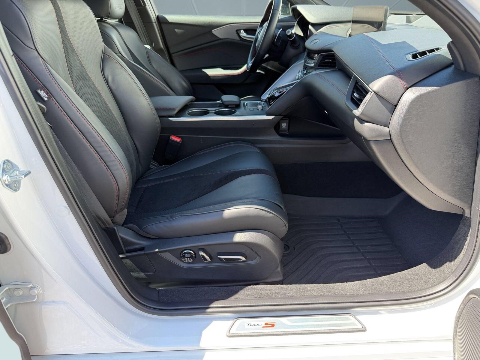 Used 2025 Acura TLX Type S AWD/4WD image 25