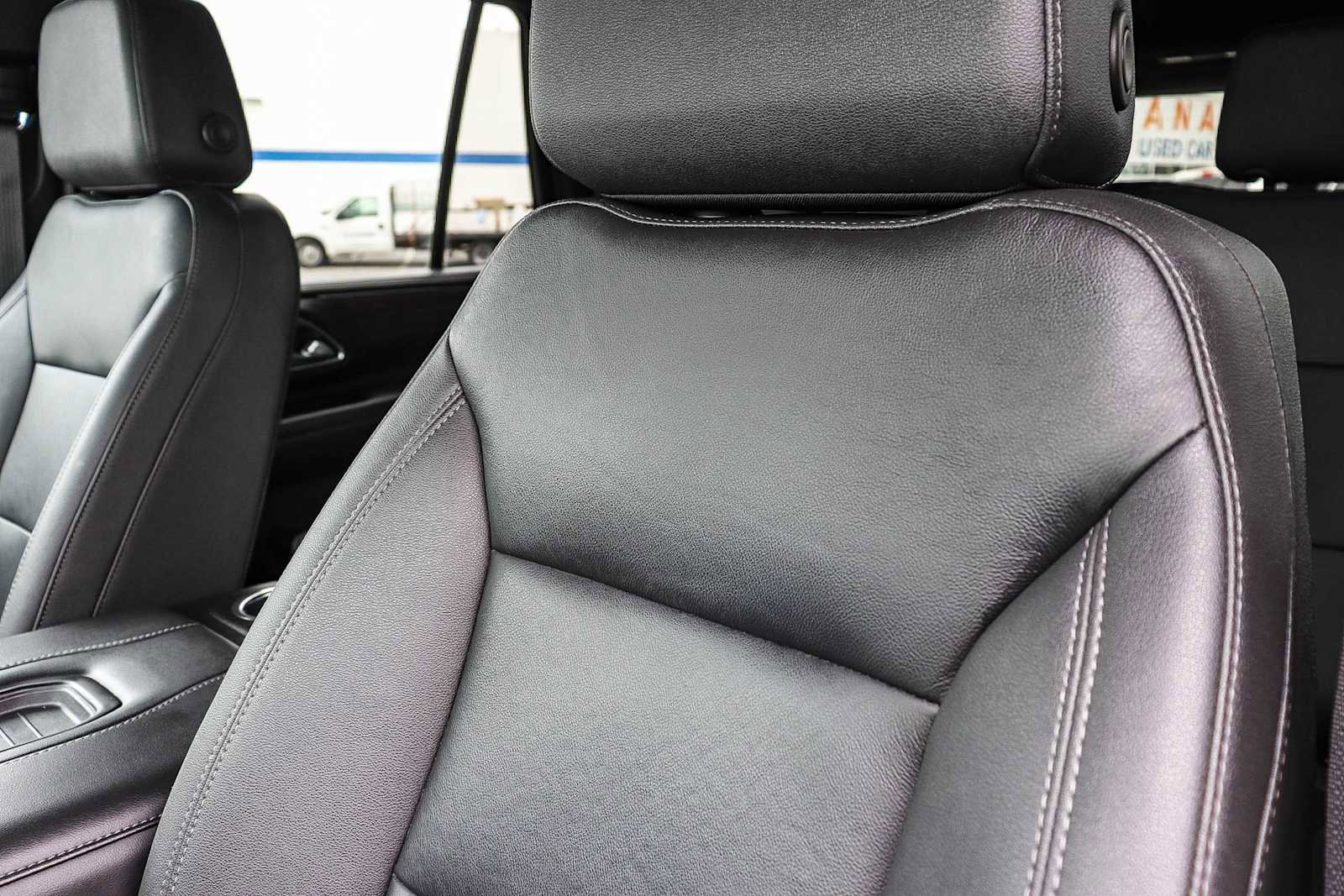 Used 2023 Chevrolet Tahoe LT image 30