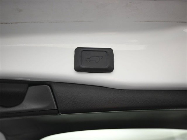 Used 2021 Toyota RAV4 XLE Premium image 38