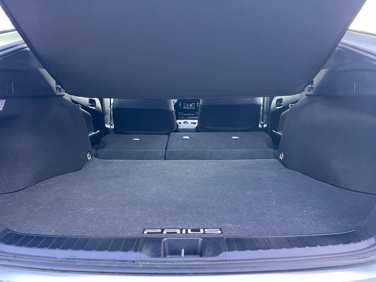 Used 2016 Toyota Prius Two image 39