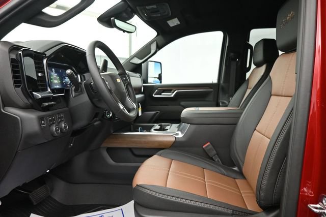 New 2026 Chevrolet Silverado 2500 High Country w/ Technology Package AWD/4WD image 11