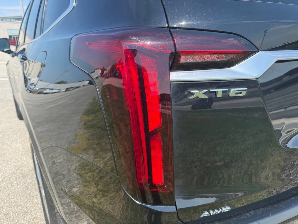 Certified 2024 Cadillac XT6 Luxury w/ LPO, Floor Liner Package AWD/4WD image 10