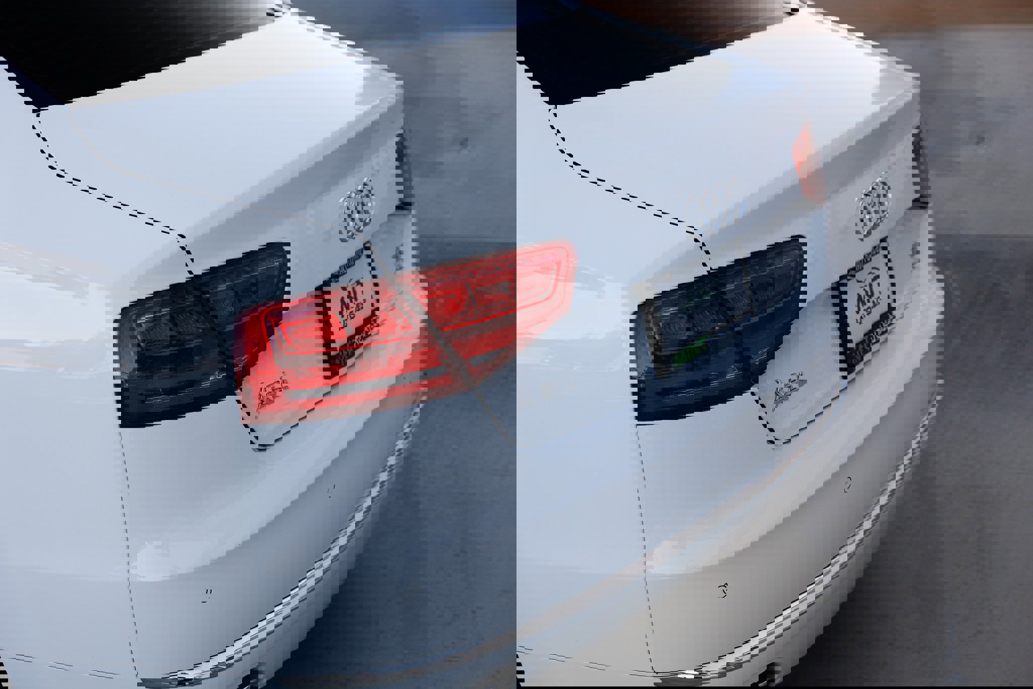 Used 2014 Audi A8 L TDI w/ Premium Package image 50