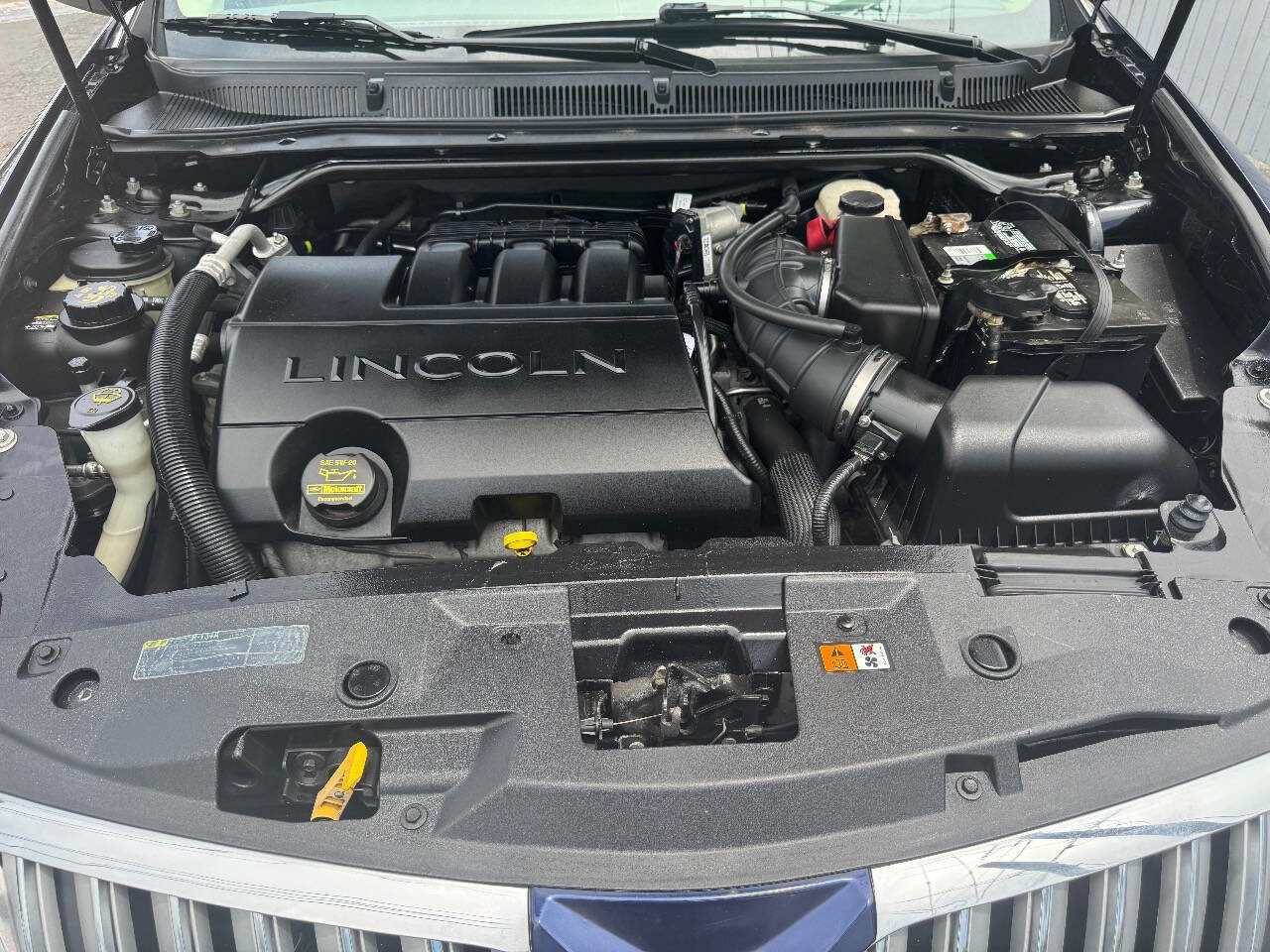 Used 2011 Lincoln MKS w/ 102A Rapid Spec Order Code image 19