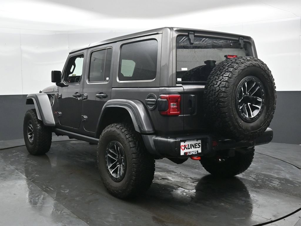 Used 2025 Jeep Wrangler Unlimited Rubicon image 10