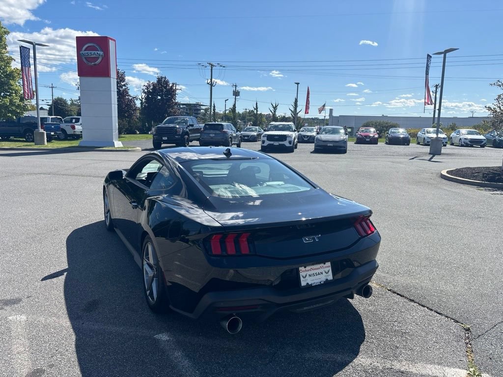 Used 2024 Ford Mustang GT Premium RWD image 5