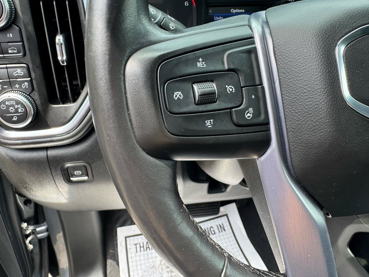 Used 2019 GMC Sierra 1500 SLT w/ SLT Premium Package AWD/4WD image 18