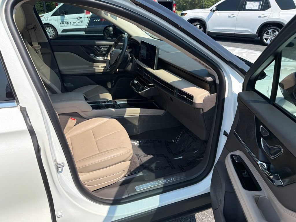 Used 2024 Lincoln Corsair Grand Touring AWD/4WD image 20