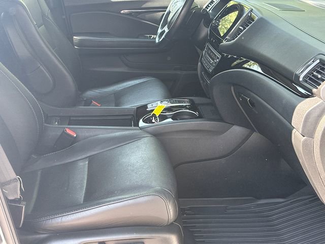 Used 2021 Honda Pilot Elite image 17
