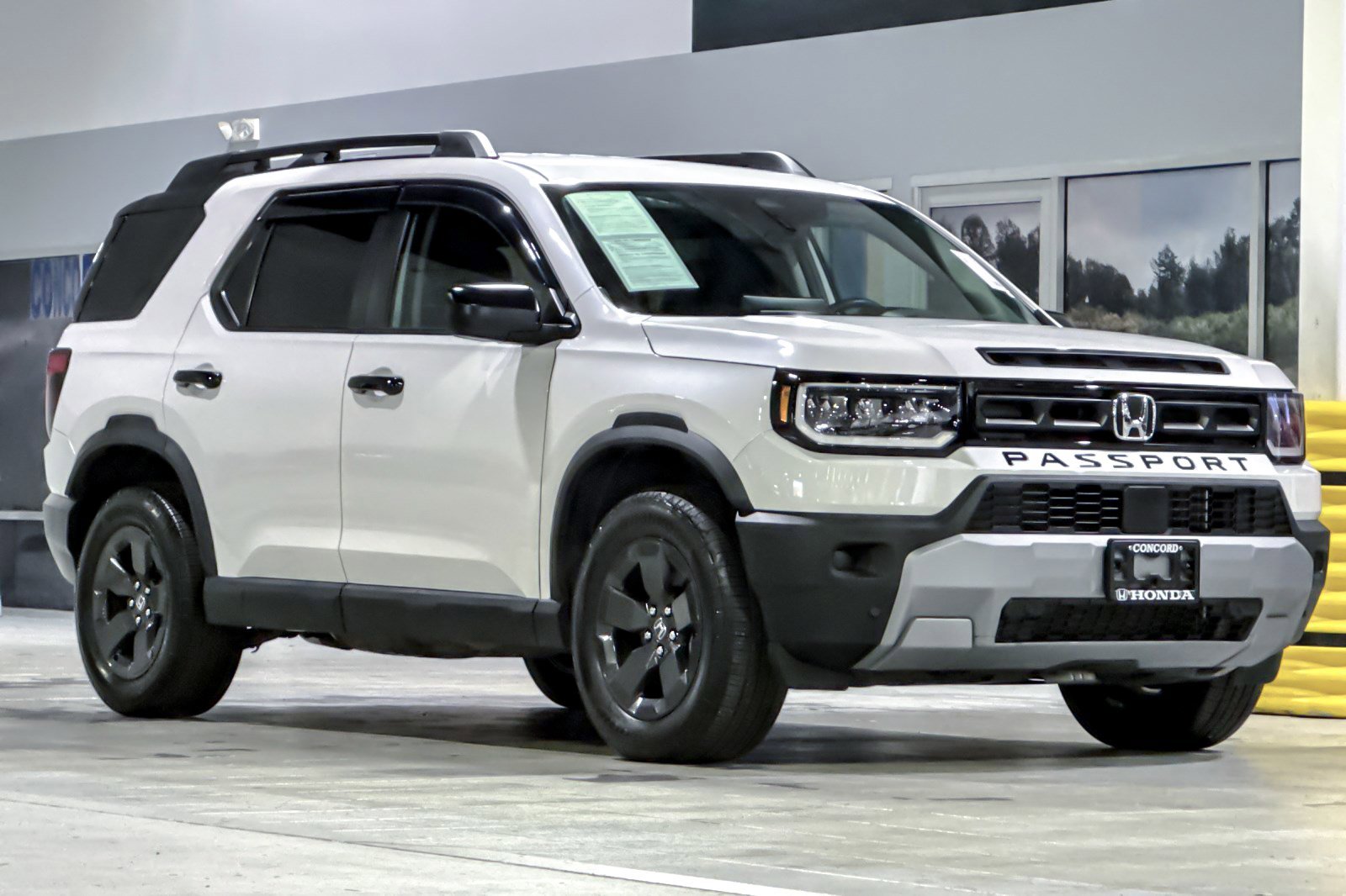 Certified 2026 Honda Passport RTL image 7