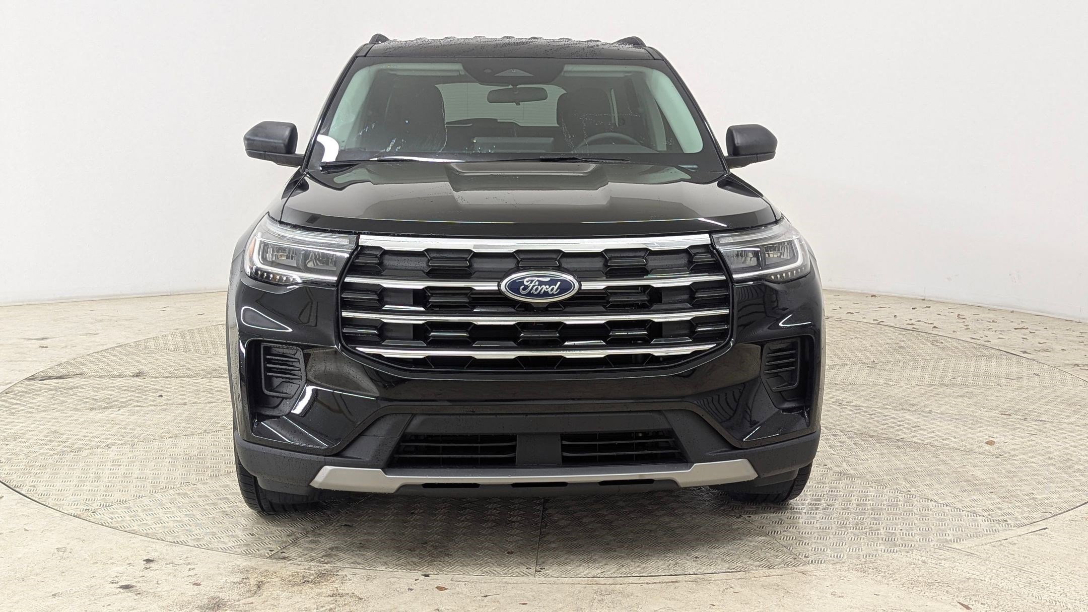 New 2026 Ford Explorer Active image 6