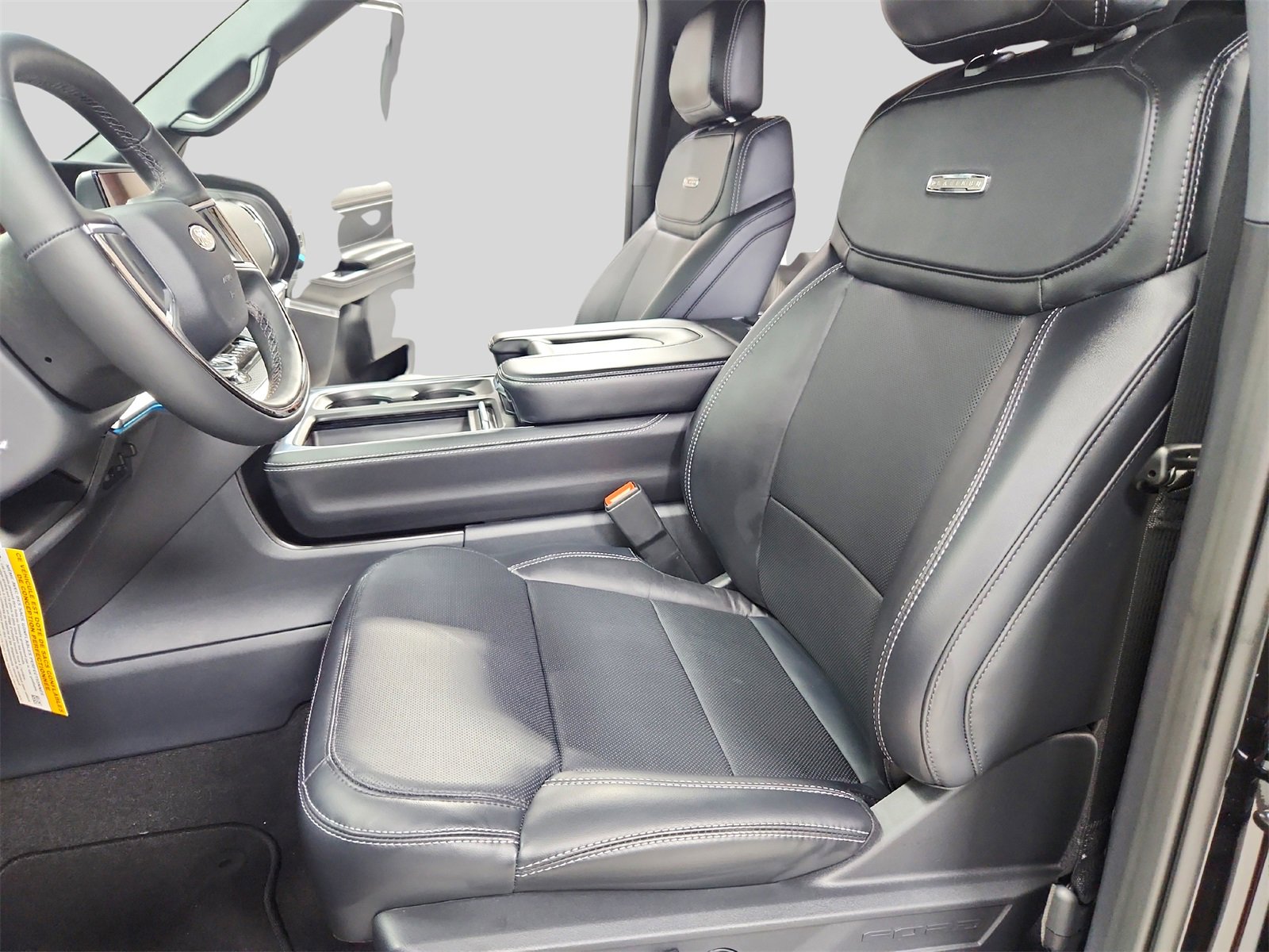 New 2025 Ford Expedition Platinum image 19