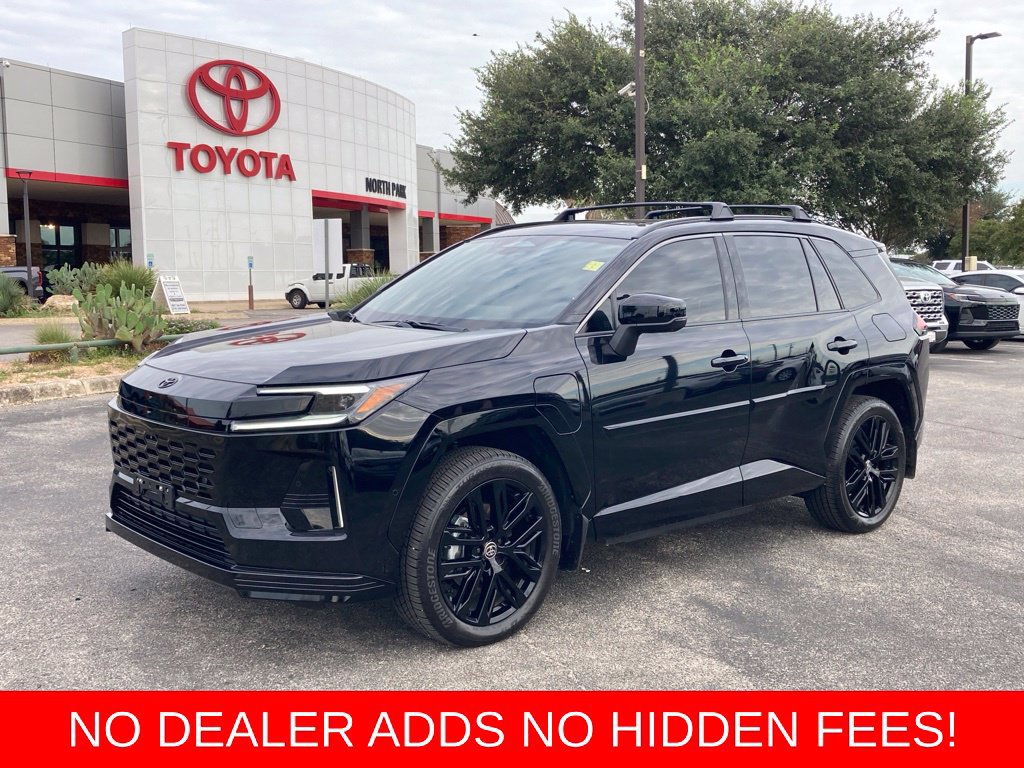Used 2026 Toyota RAV4 XSE w/ Panoramic Sun Roof Package