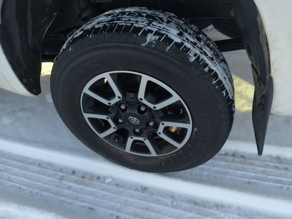 Used 2016 Toyota Tundra SR5 image 5