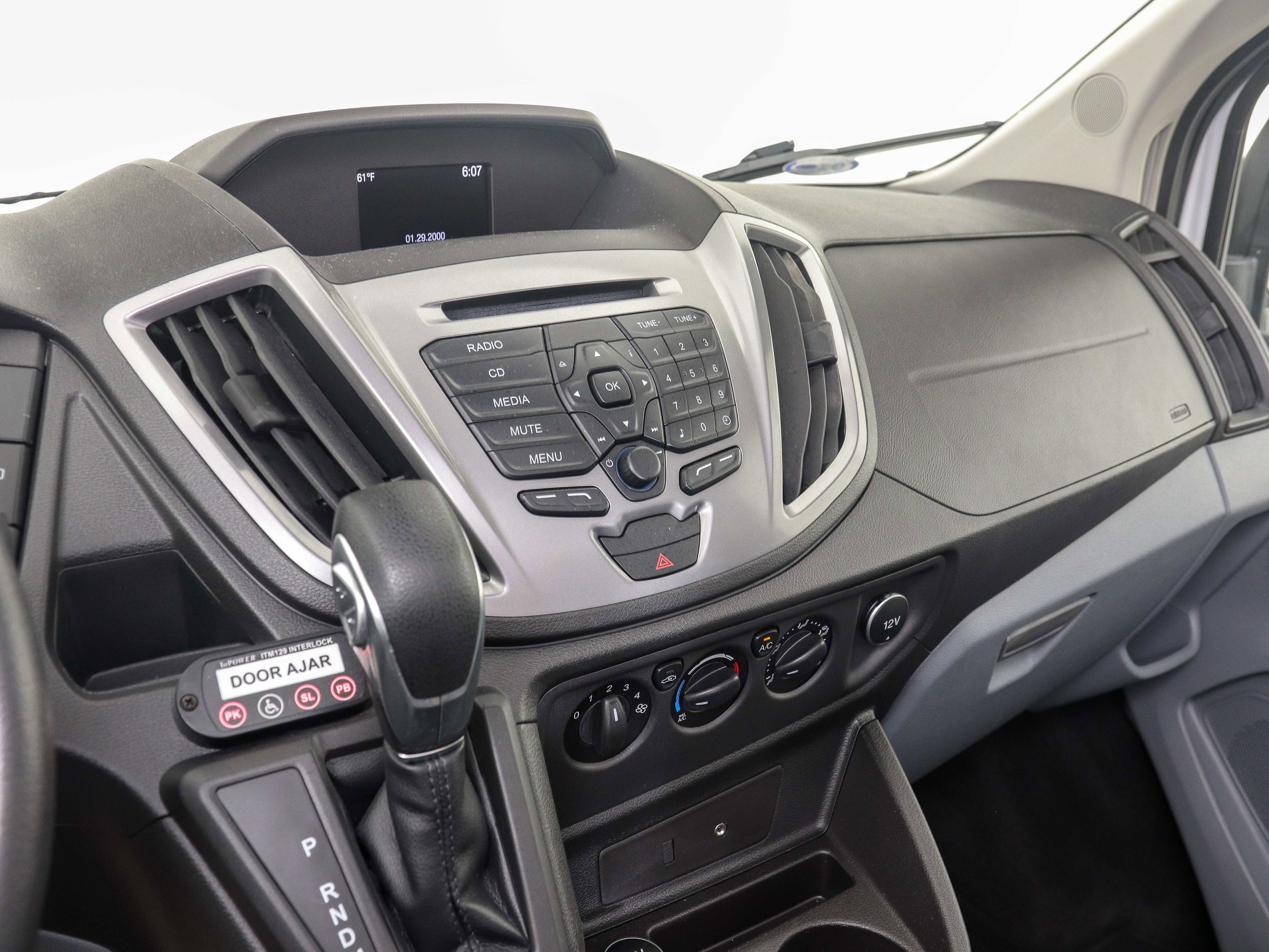 Used 2016 Ford Transit 350 XLT image 21