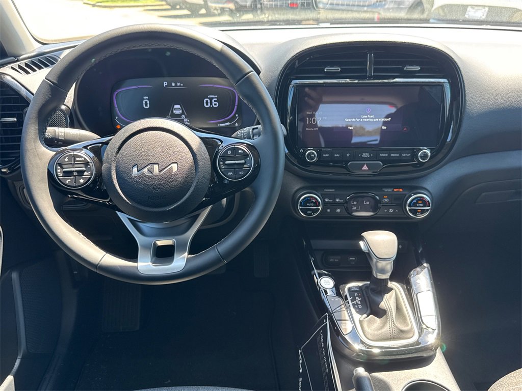 New 2025 Kia Soul EX image 24