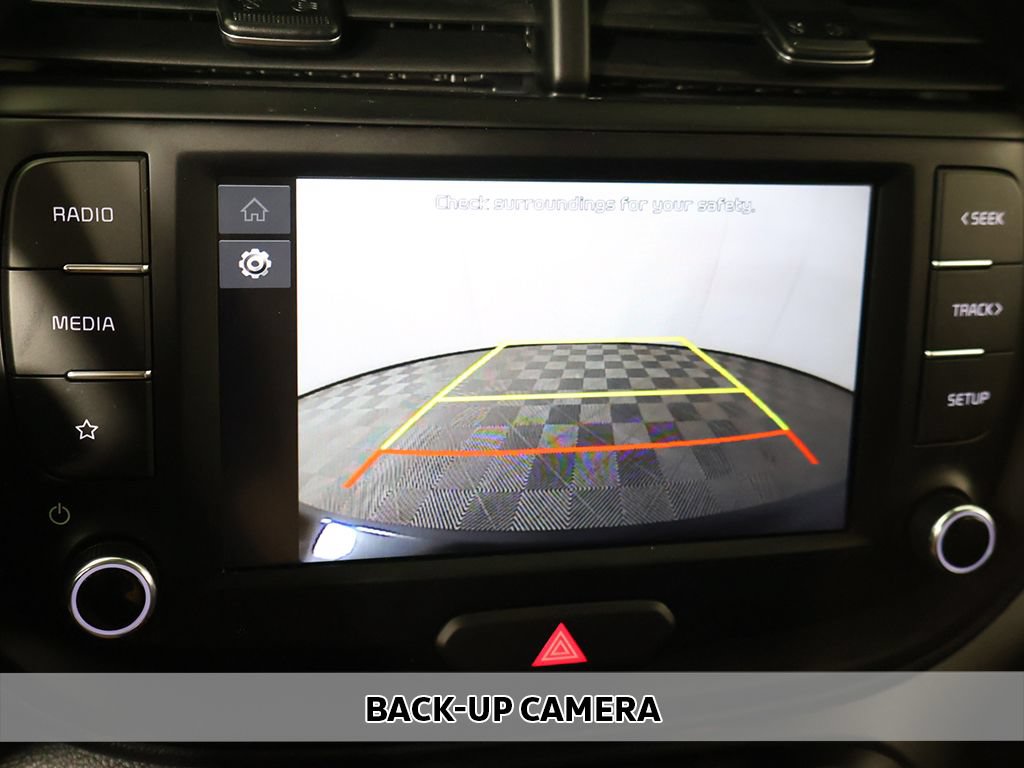 Used 2025 Kia Soul LX w/ LX Technology Package FWD image 5