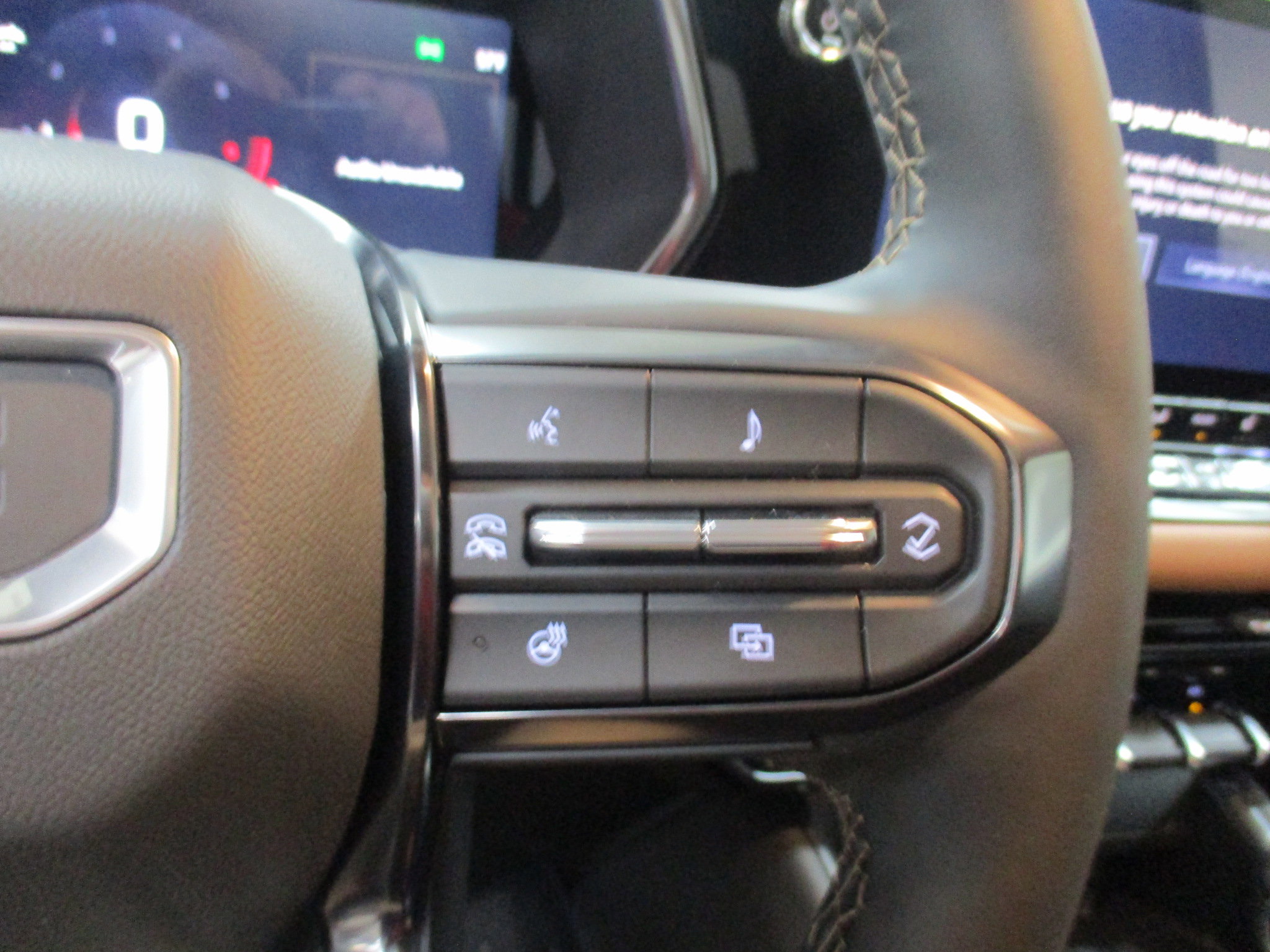 New 2026 GMC Canyon AT4 w/ Technology Plus Package image 24
