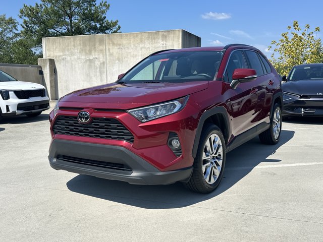 Used 2021 Toyota RAV4 XLE Premium FWD image 2