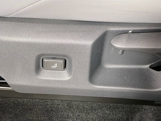 New 2025 Toyota Tacoma SR5 image 12