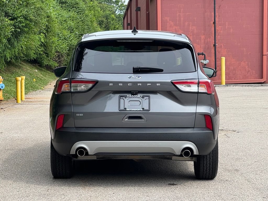 Used 2021 Ford Escape SE FWD image 6