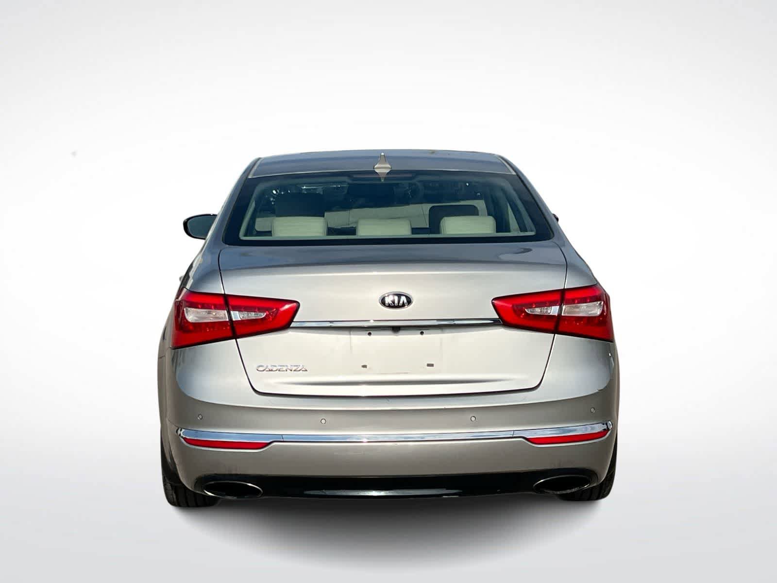 Used 2014 Kia Cadenza Premium image 7