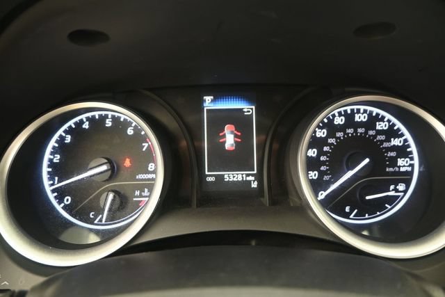 Used 2022 Toyota Camry LE FWD image 10