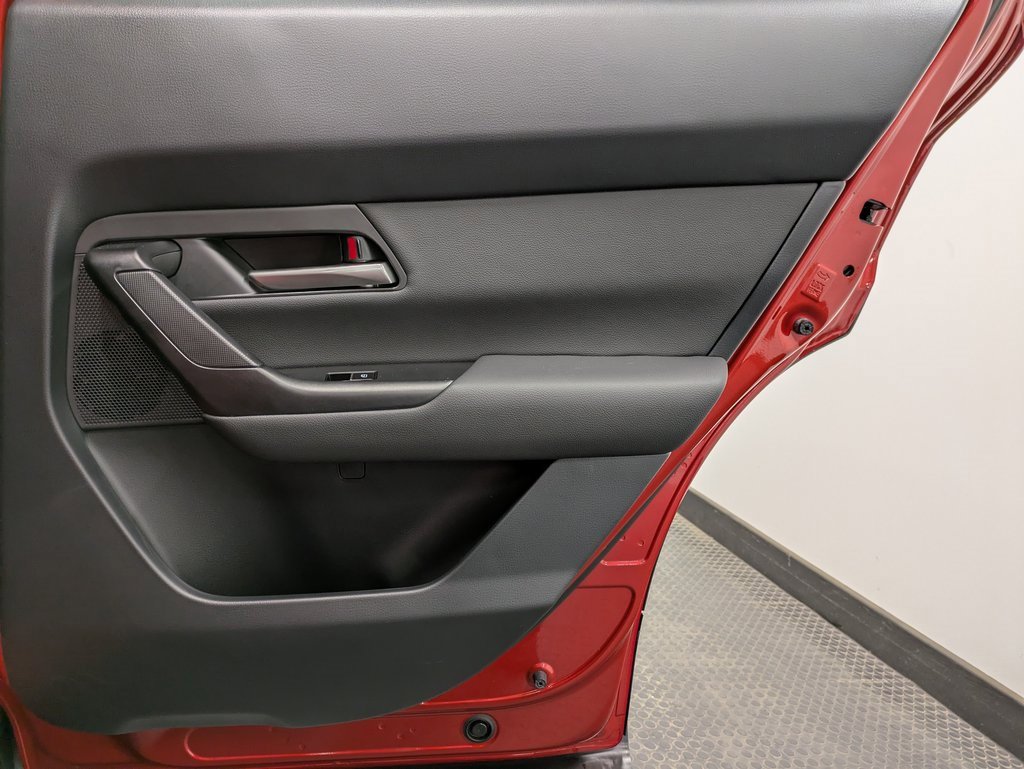 Certified 2025 MAZDA CX-50 AWD 2.5 S w/ Weather Package image 25