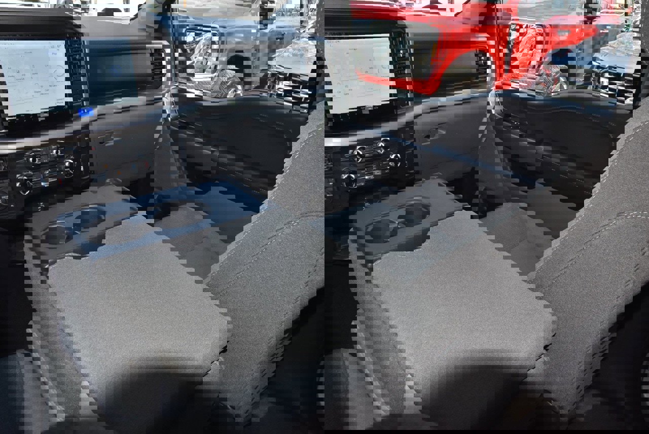 Used 2025 Ford F150 XLT w/ Equipment Group 301A Standard image 17