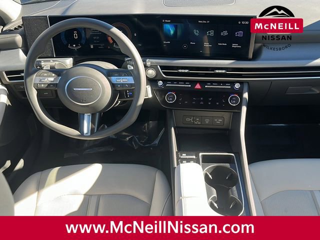 Used 2024 Hyundai Sonata SEL image 16