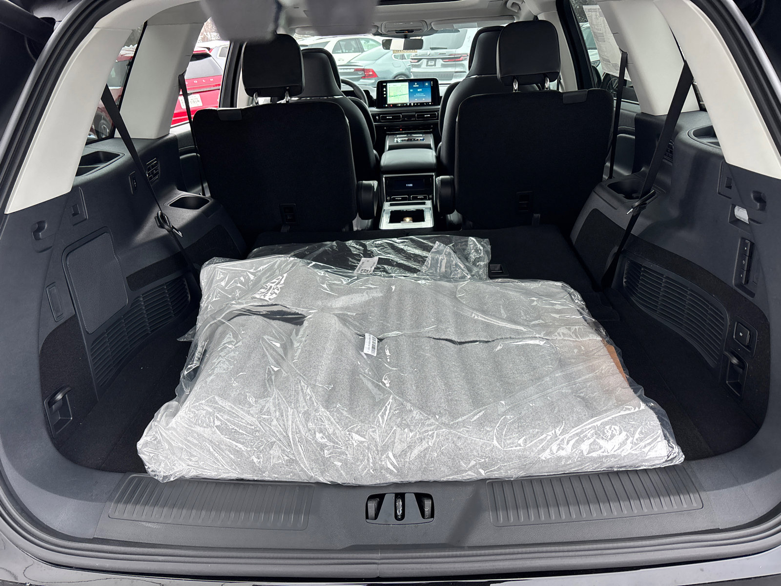 New 2026 Lincoln Aviator Reserve image 9