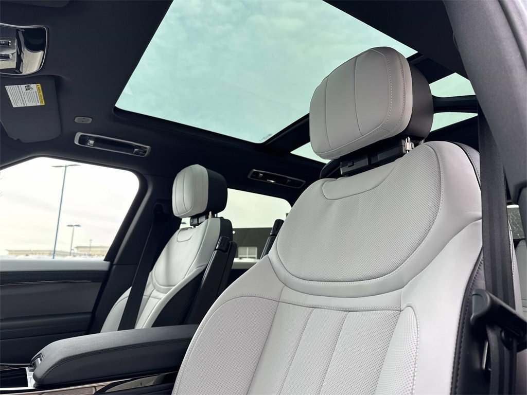 New 2026 Land Rover Range Rover Sport Dynamic SE image 20