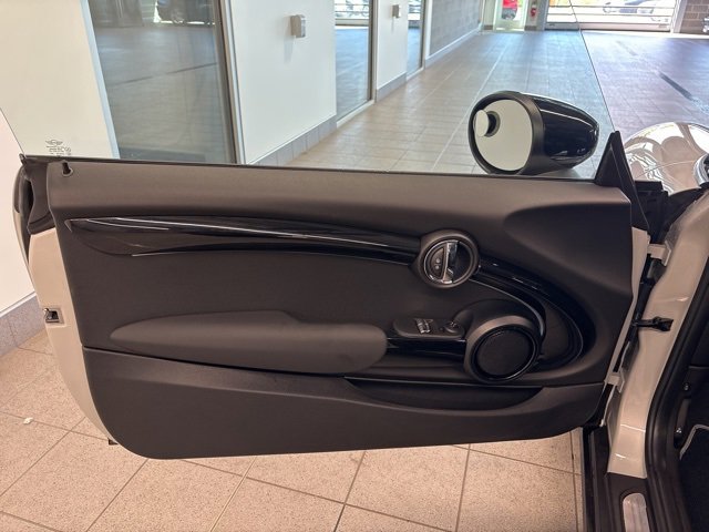 Used 2022 MINI Cooper SE image 13