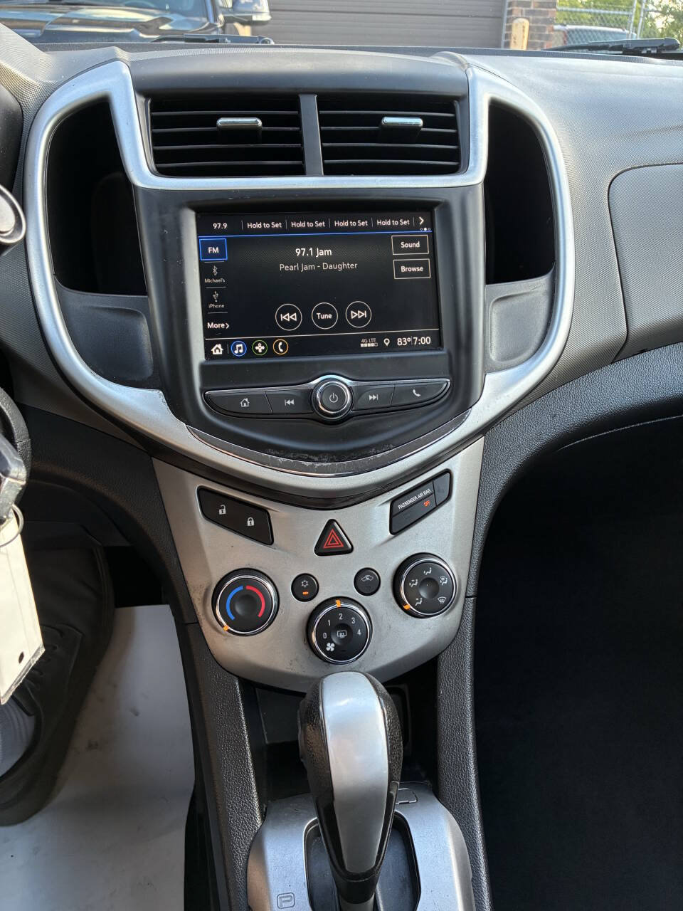 Used 2019 Chevrolet Sonic LT FWD image 28