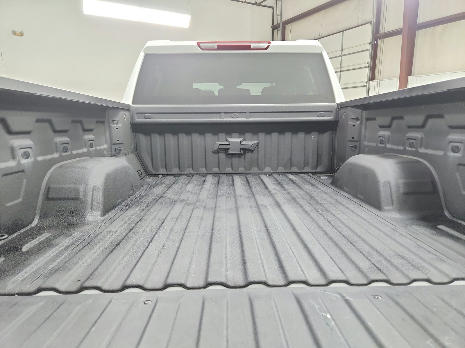 Used 2025 Chevrolet Silverado 1500 LTZ AWD/4WD image 47